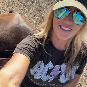 Meet your Posher, Alison